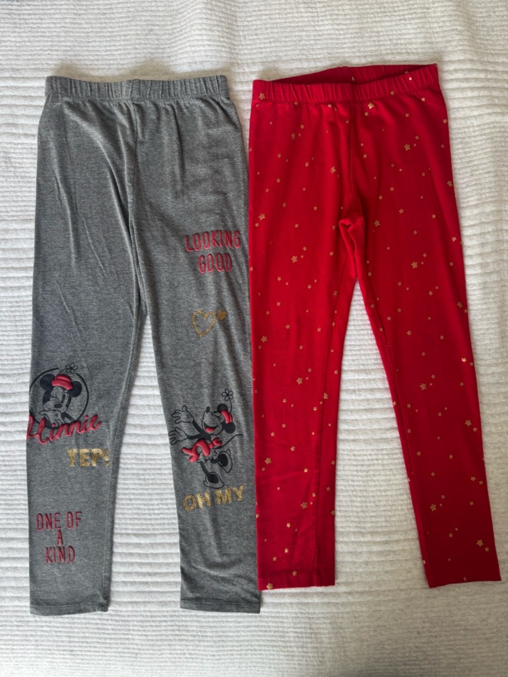 Minnie Mouse Gray & Red Girls Leggings Set - Gold Accent Stars (6)